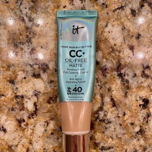 It Cosmetics Matte CC Cream SPF 40